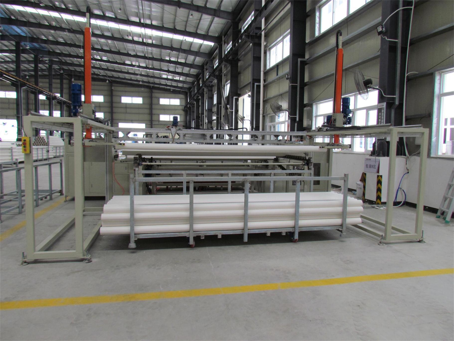 管(guǎn)材包裝機