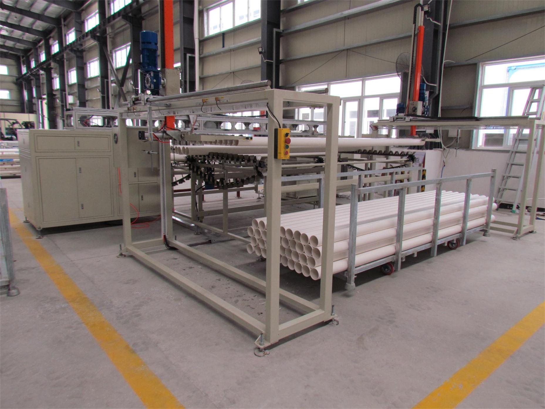 管(guǎn)材包裝機