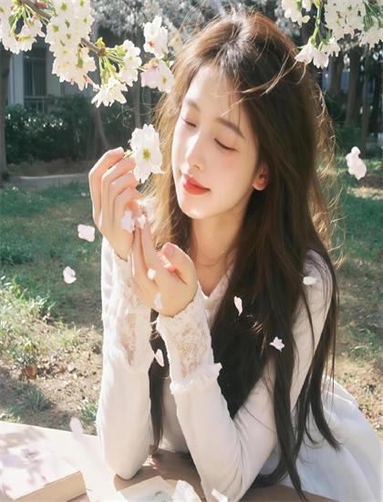 金艳花瓶电视剧在线观看_西瓜影院在线播放_亚洲美女香蕉视频在线观看